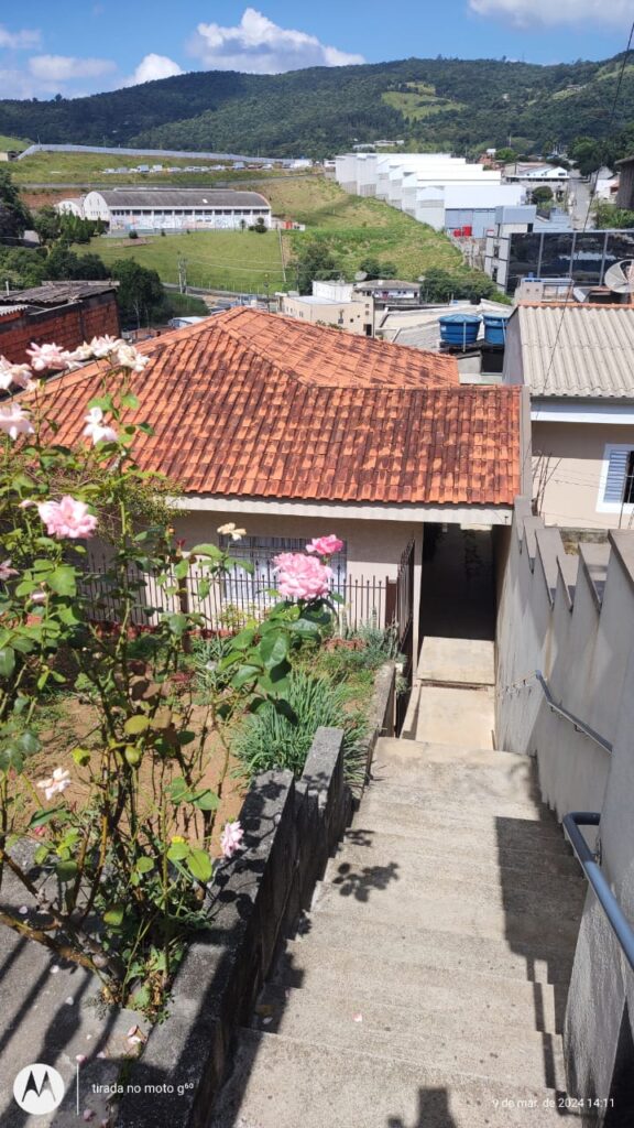Ótima casa em laranjeiras- caieiras- SP Ref: 206