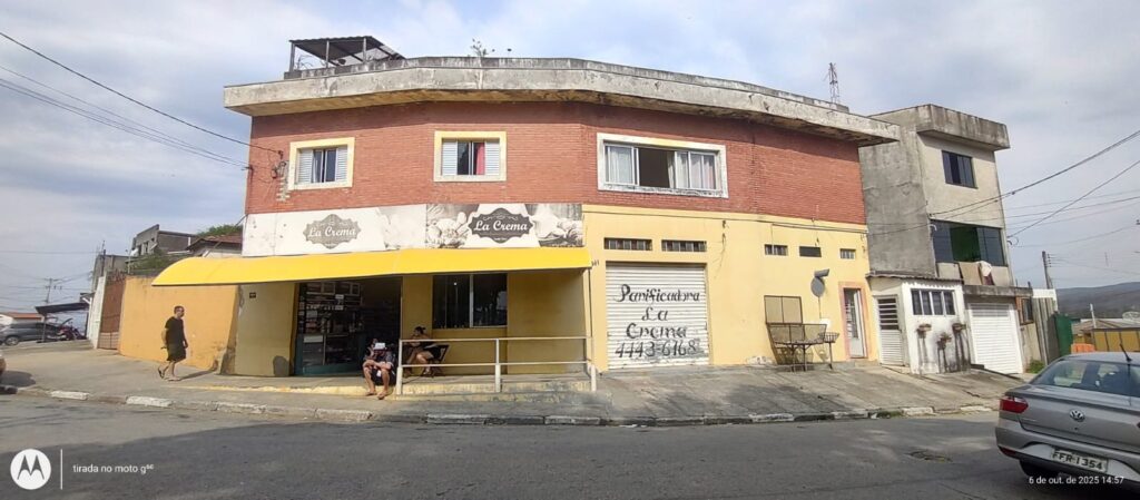Ótimo ponto comercial no Centro de Franco da Rocha- Ref 358